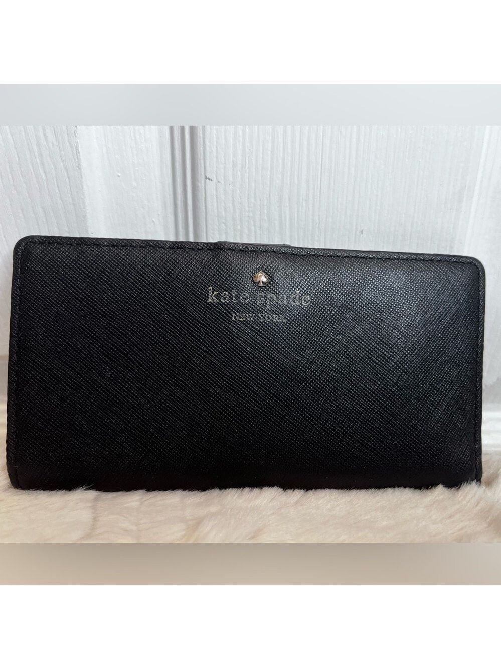 KATE SPADE NEW YORK LEATHER WALLET